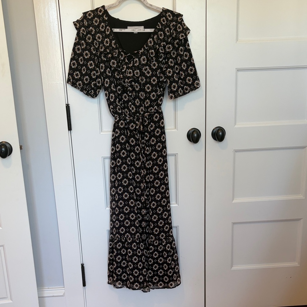 LOFT Black and Cream Floral Midi Dress size M